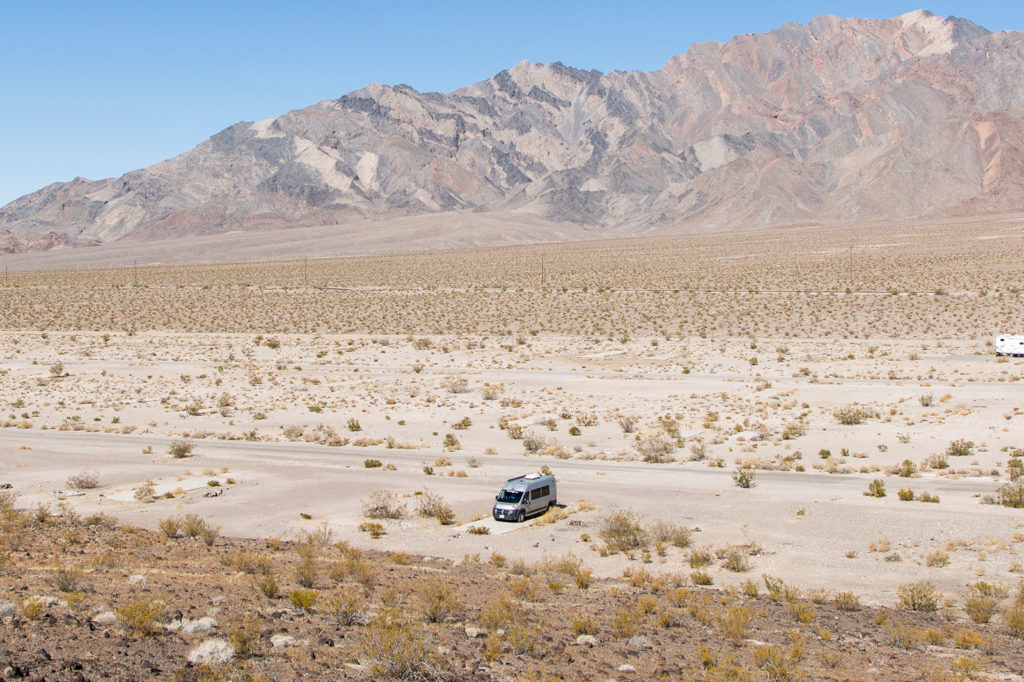 Vanlife USA: Übernachten im Death Valley