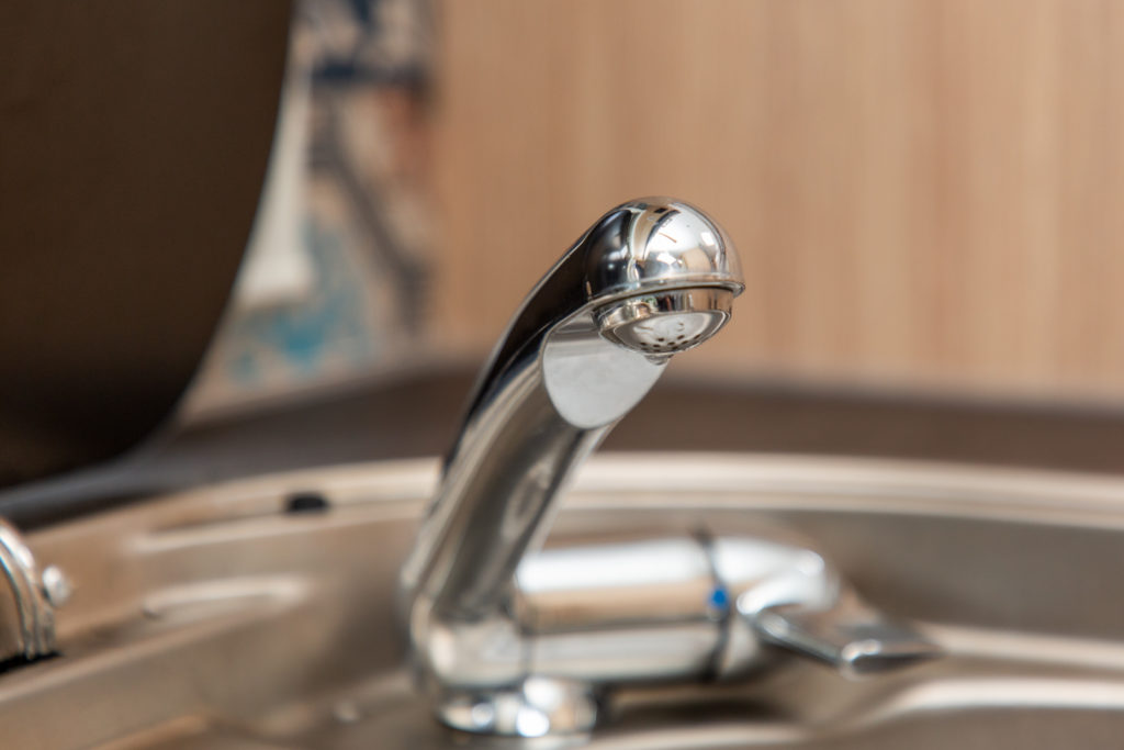 Der Wasserhahn in unserem Mobil